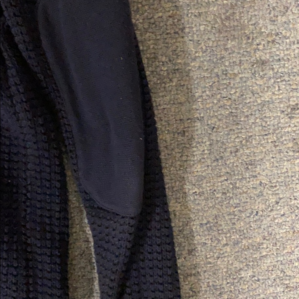 Sweater - Picture 4 of 5